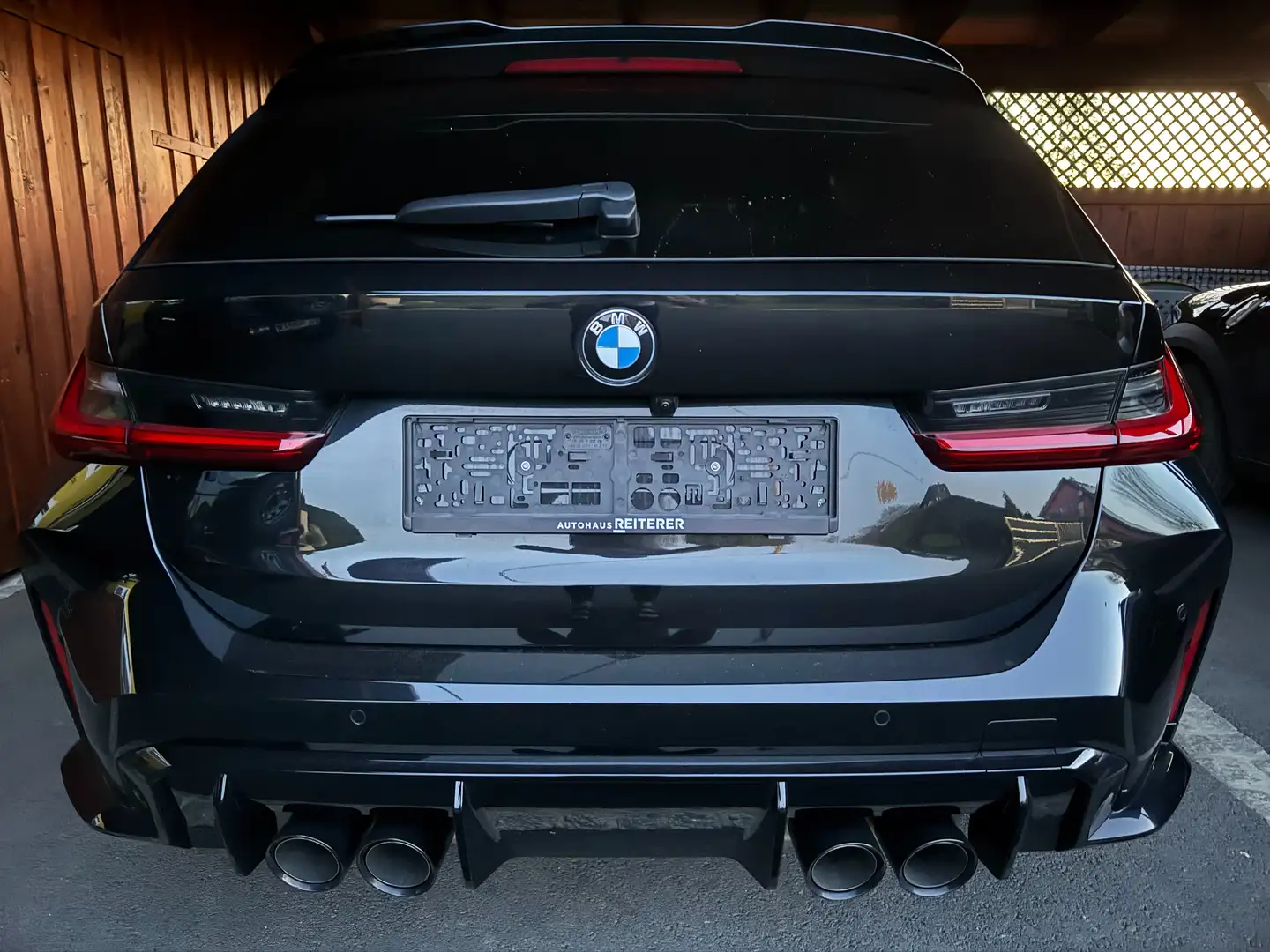 BMW M3 M3 Competition M xDrive Touring Aut. Schwarz - 2