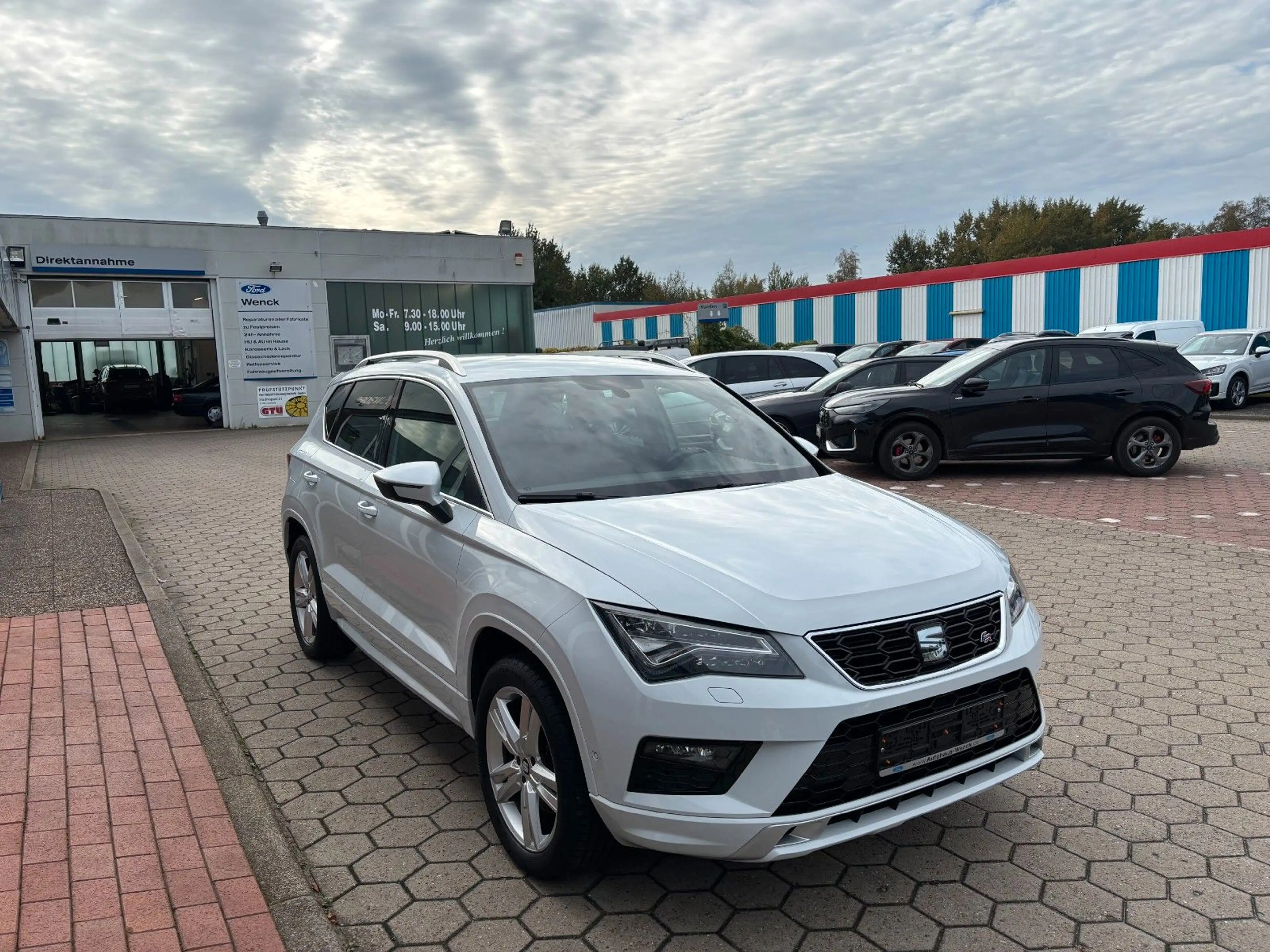 SEAT Ateca FR 4Drive+ *1.Hand*Standheizung*AHK — photo 4