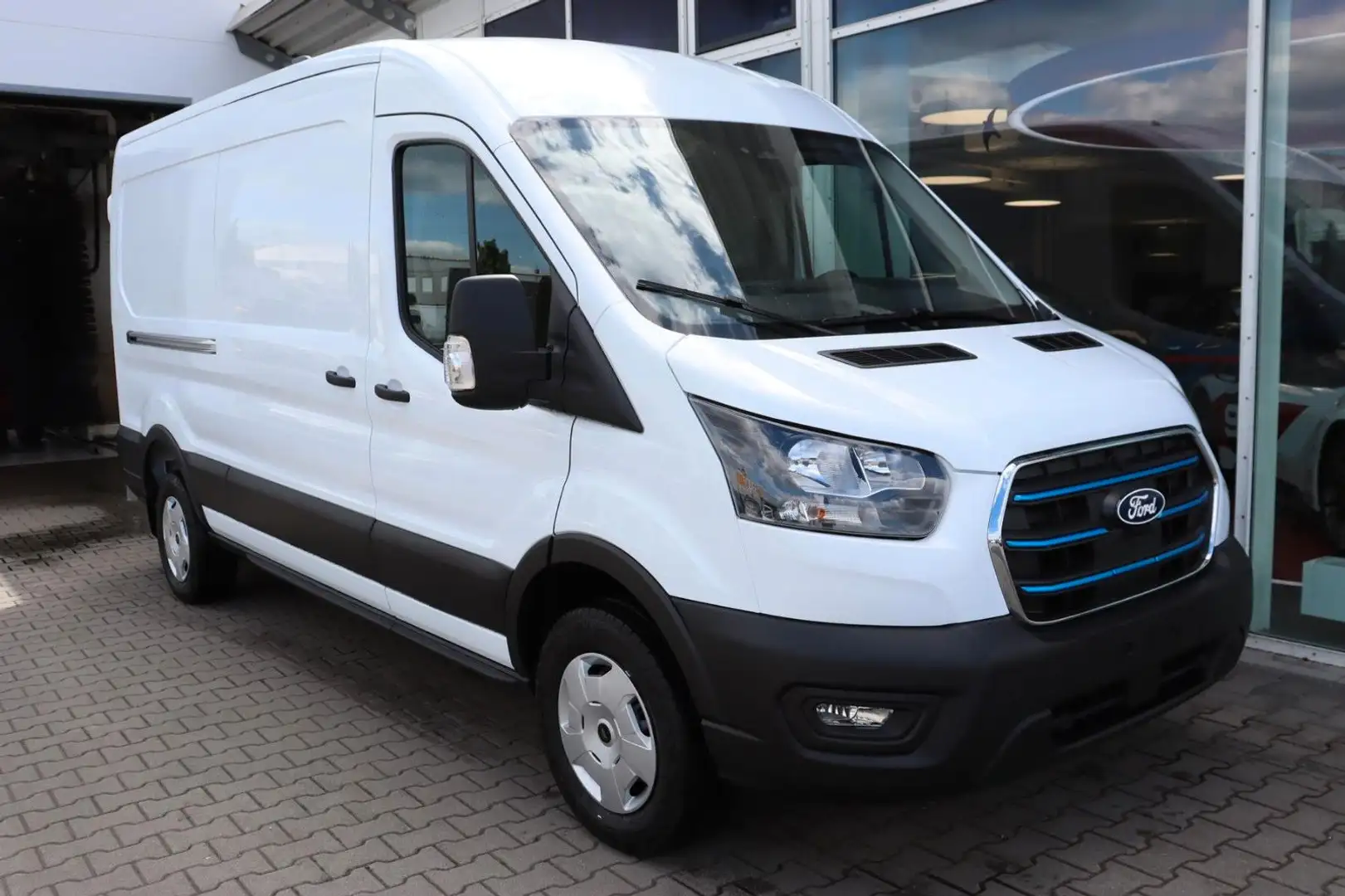 Ford Transit E Transit Kasten 350/L2 BEV 0,0 % FIN mgl.* AHK Bílá - 2
