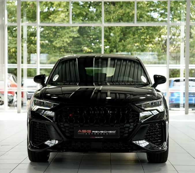 Audi RS Q3 q. Sportback 1.H *21 *RS-AGA*Pano*RS-Sitze — photo 4