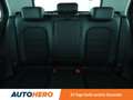 Volkswagen Golf 2.0 TDI Highline 4Motion BM*DYNAUDIO*ACC*BI-XENON* Black - thumbnail 15
