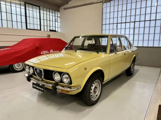 Alfa Romeo Alfetta 1.6 - Unificata 1977