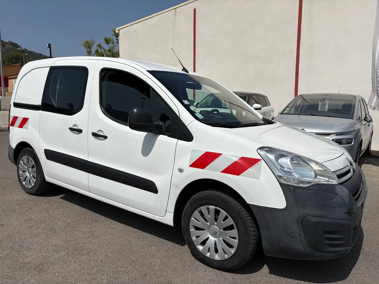 Citroen Berlingo M Bluehdi 100 S\u0026amp;S Business Bílá - 2
