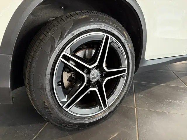 Mercedes-Benz GLC Class view 8