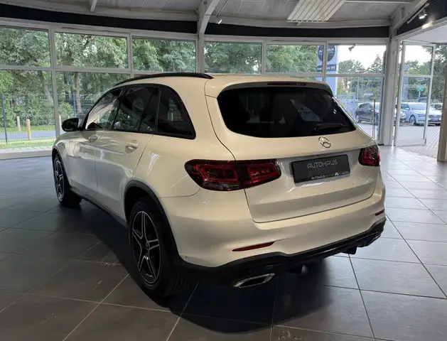 Mercedes-Benz GLC Class view 5