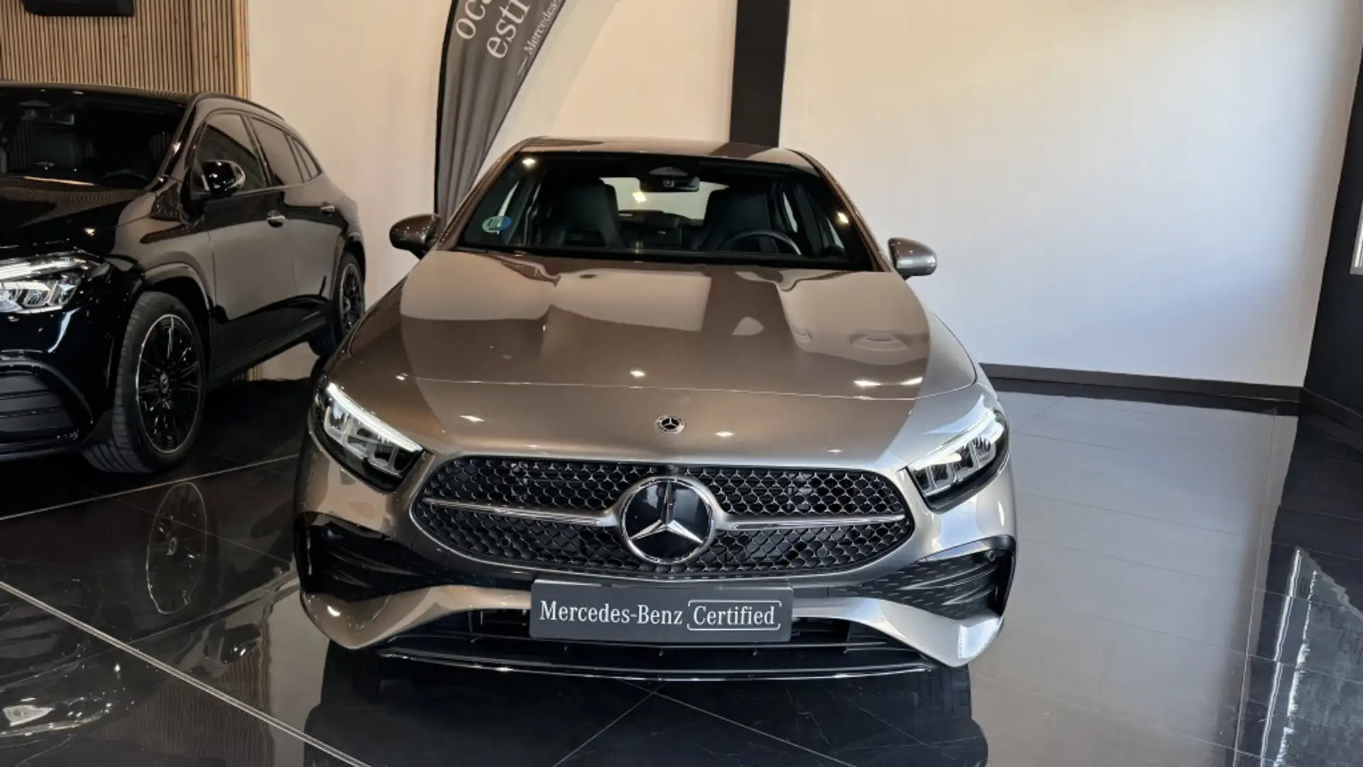 Mercedes-Benz A 180 Progressive Line Advanced 7G-DCT Gris - 1