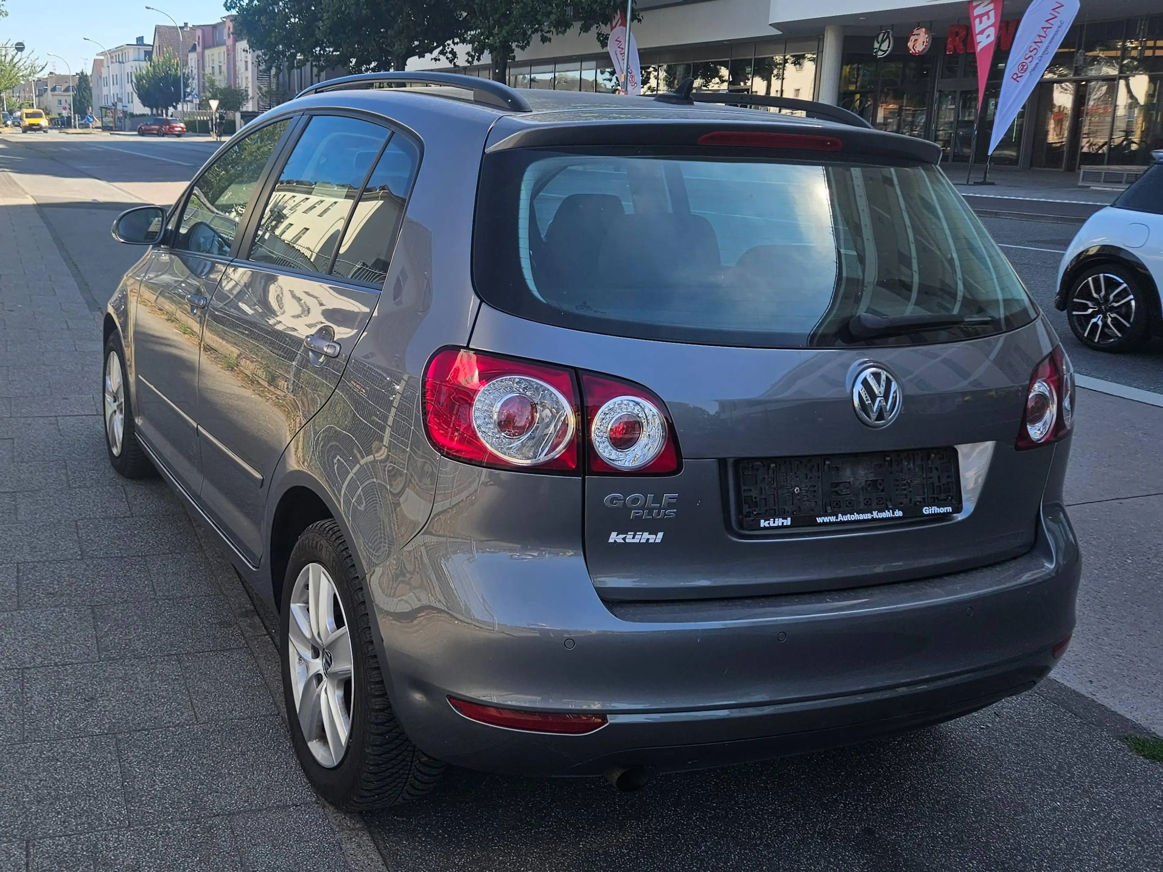 Volkswagen Golf Plus Golf VI Plus Diesel 1.6 TDI DPF Highline — photo 6