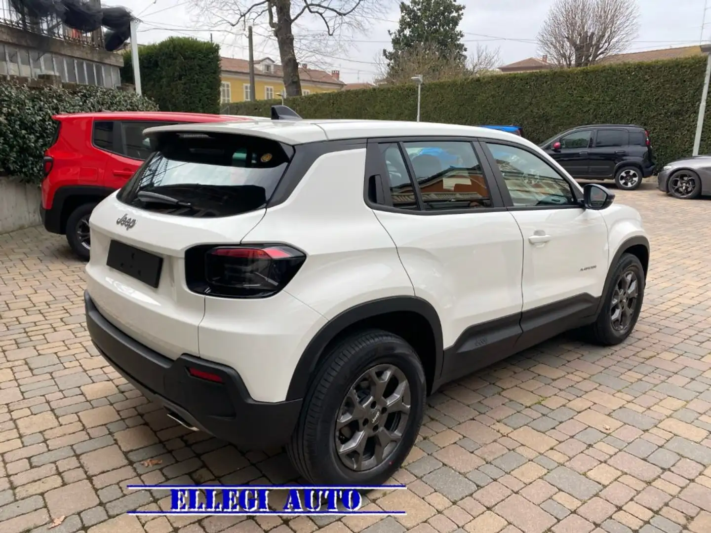 Jeep Avenger PROMO FINANZ 1.2 Turbo Longitude KM 0 Bianco - 1