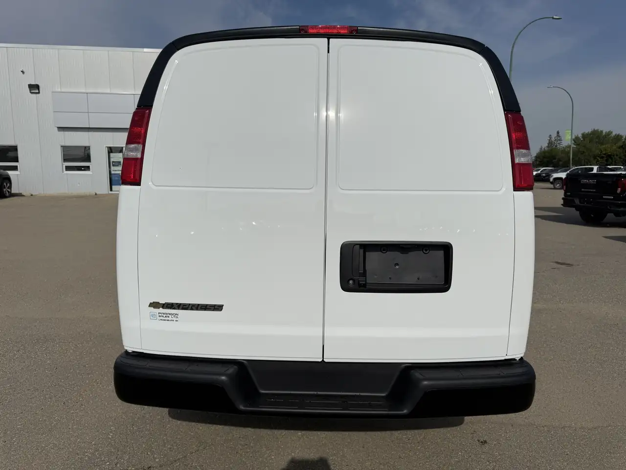 Chevrolet Express 2500 снимка Chevrolet Express 2500