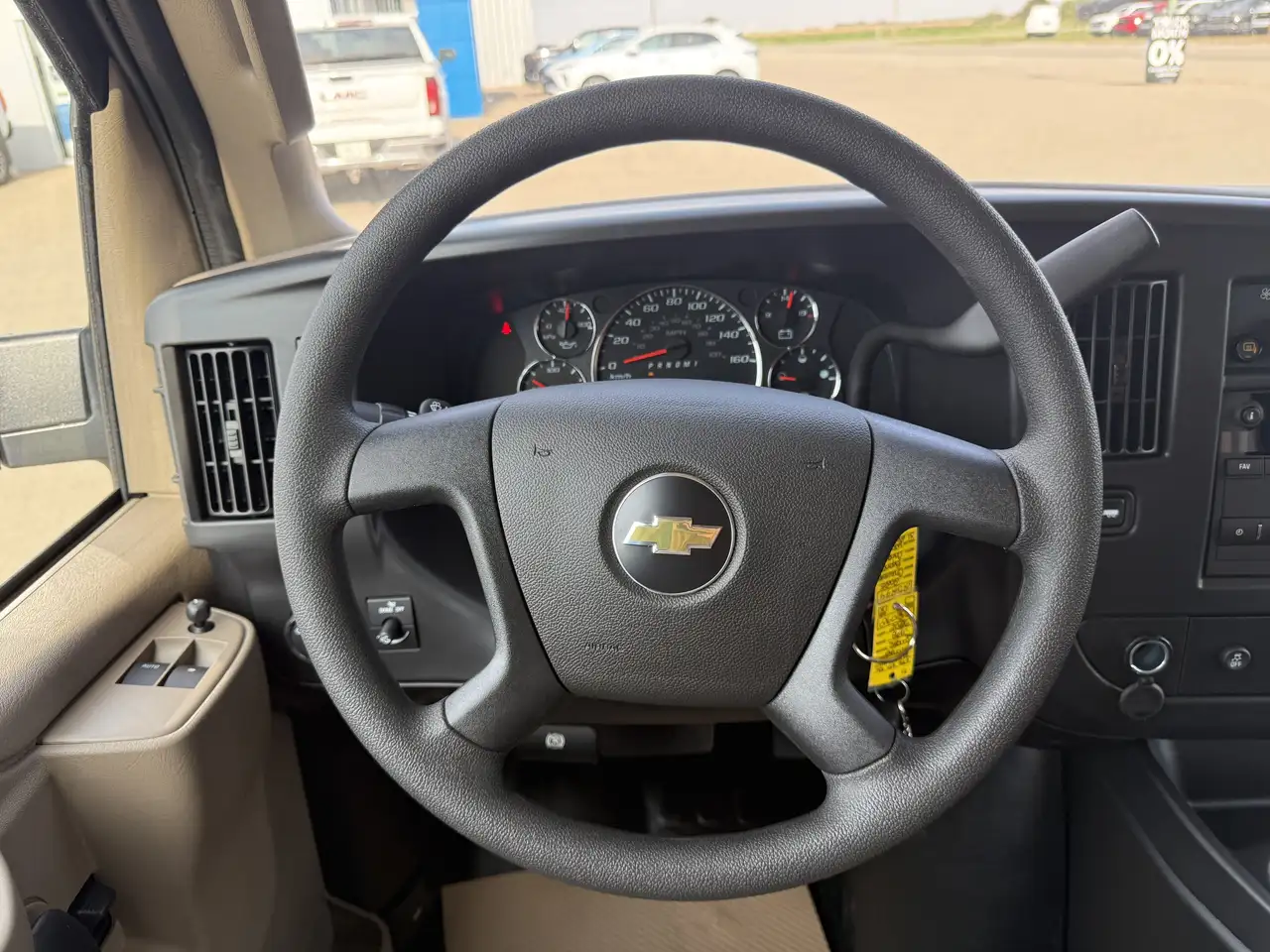Chevrolet Express 2500 снимка Chevrolet Express 2500