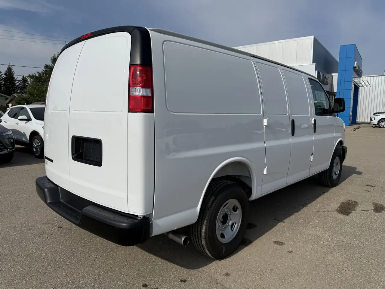 Chevrolet Express 2500 снимка Chevrolet Express 2500