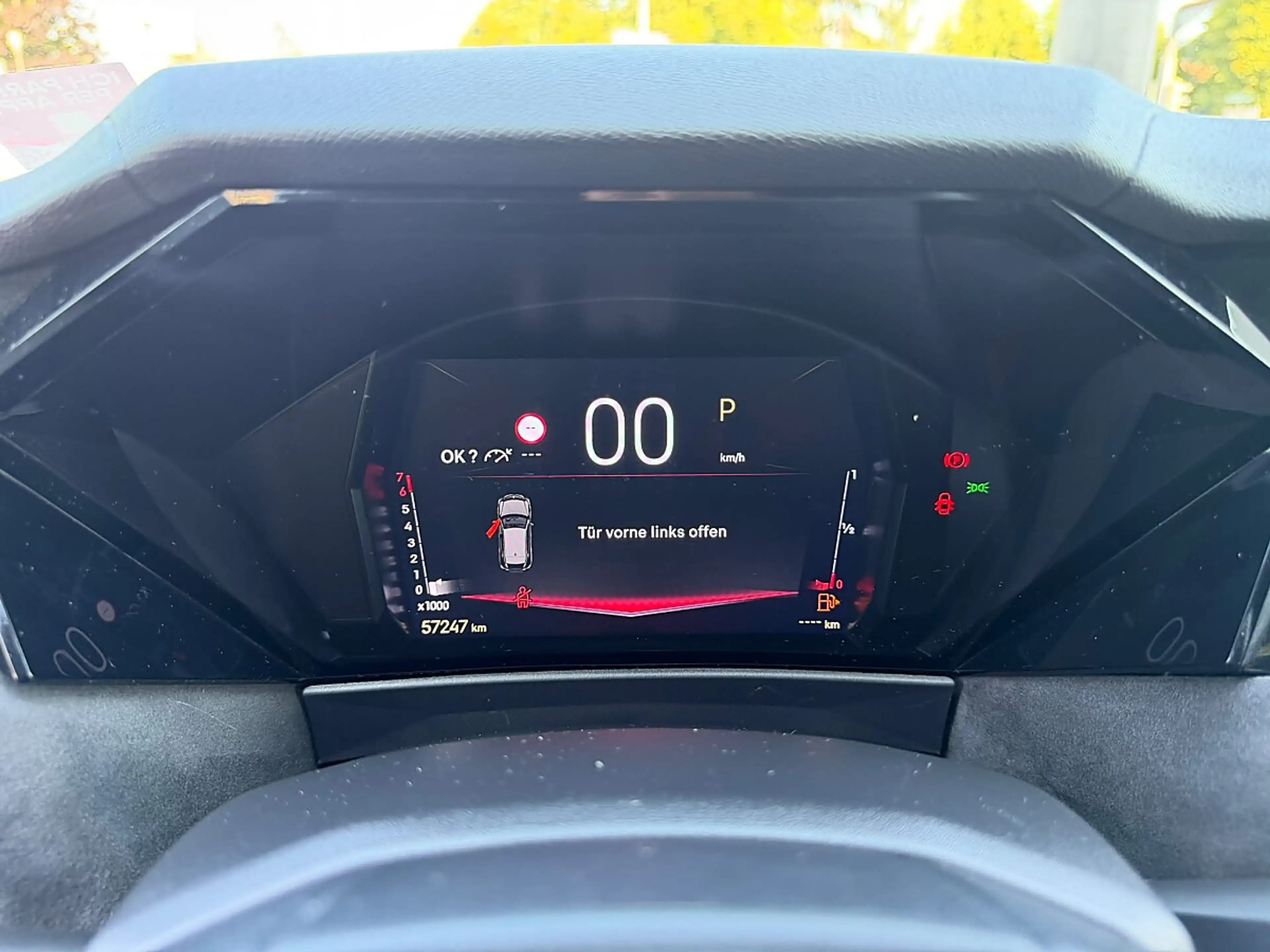 DS Automobiles DS 4 PureTech 130 S&S EAT8 Performance Line (G2957) — photo 13