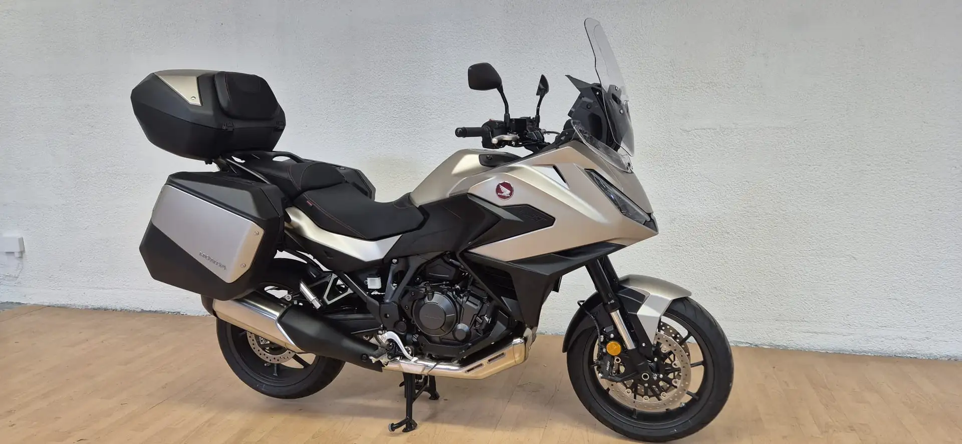 Honda NT 1100 Beige - 1