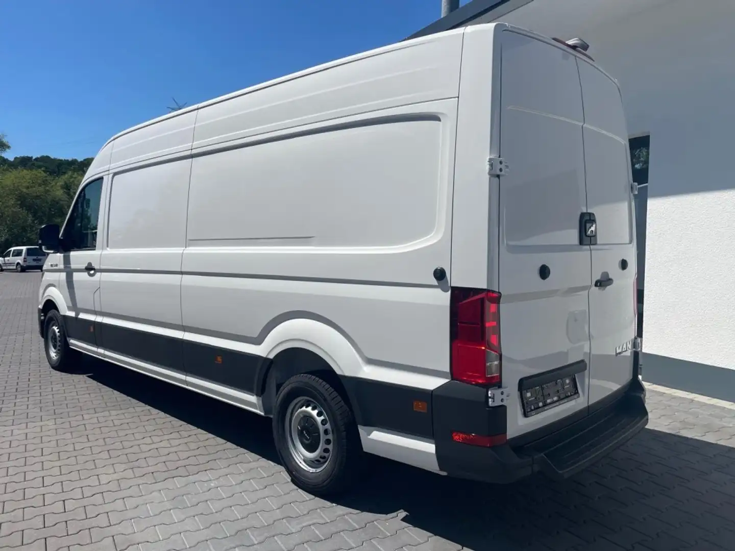 MAN TGE 2.0 TDI Aut. Laderaum Paket- Kamera-SHZ-Dig. Bianco - 2