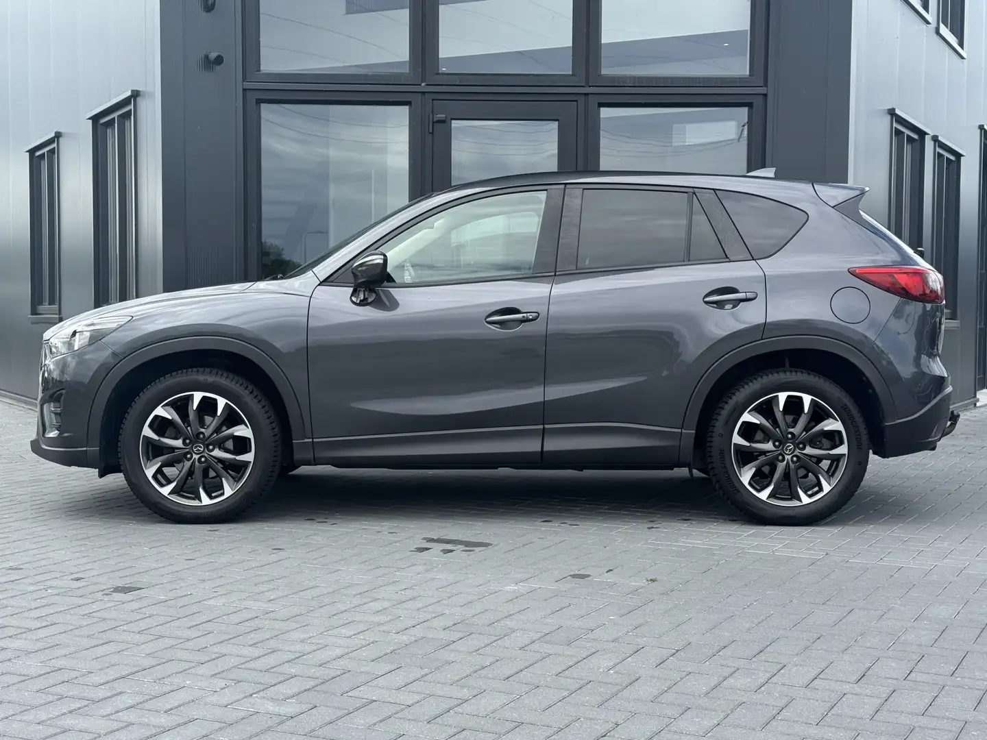 Mazda CX-5 2.0 SkyActiv-G 165 GT-M Line 2WD Leer | Verw. stoe Gris - 2