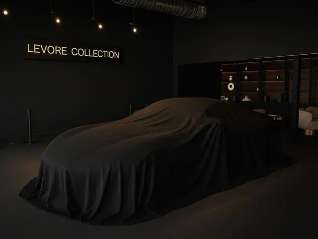 Aston Martin DBS Superleggera Volante