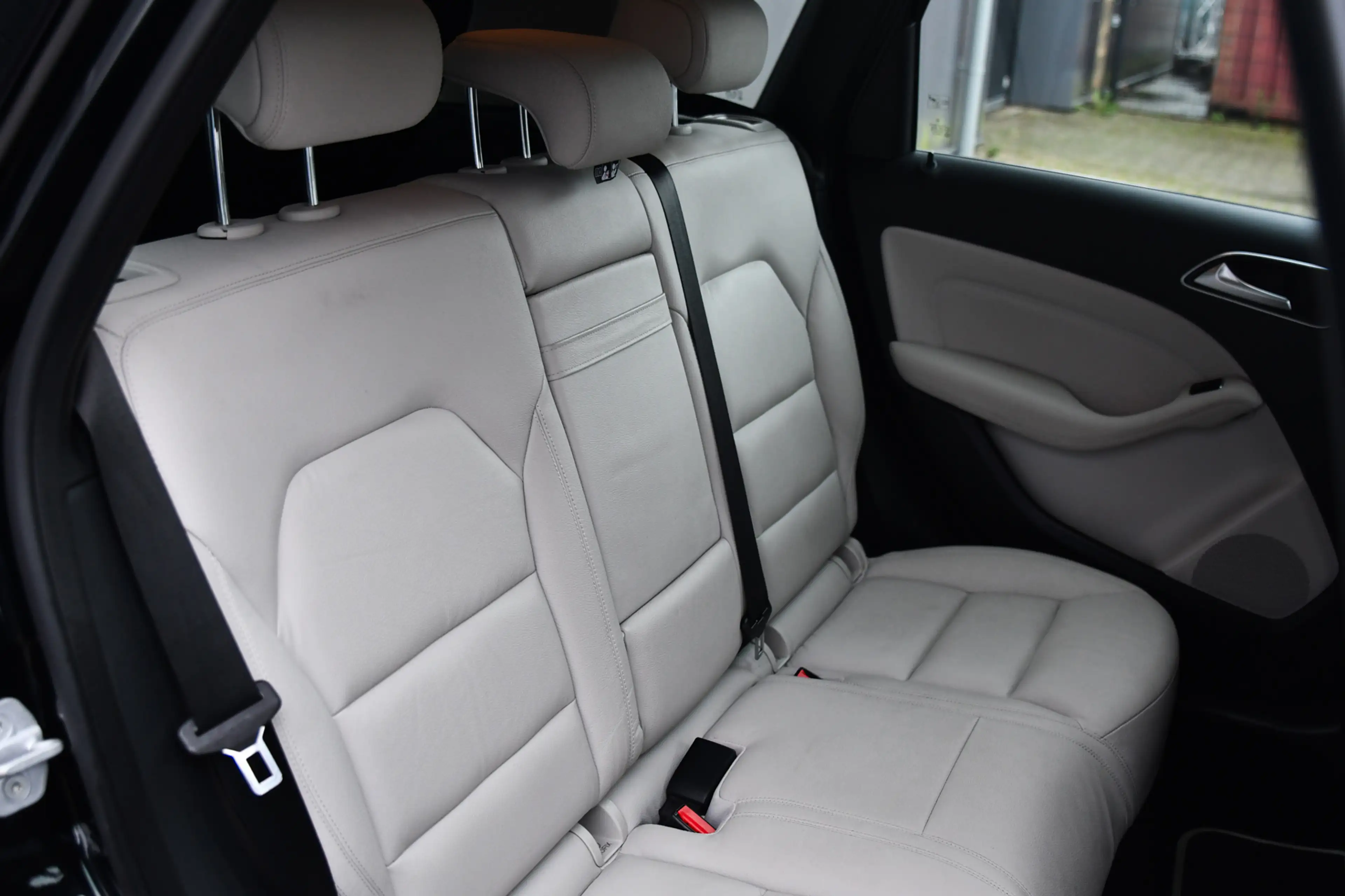 Mercedes-Benz B 200 Prestige, Camera, Leder, LED, Stoelverw, Cruise, C — photo 17