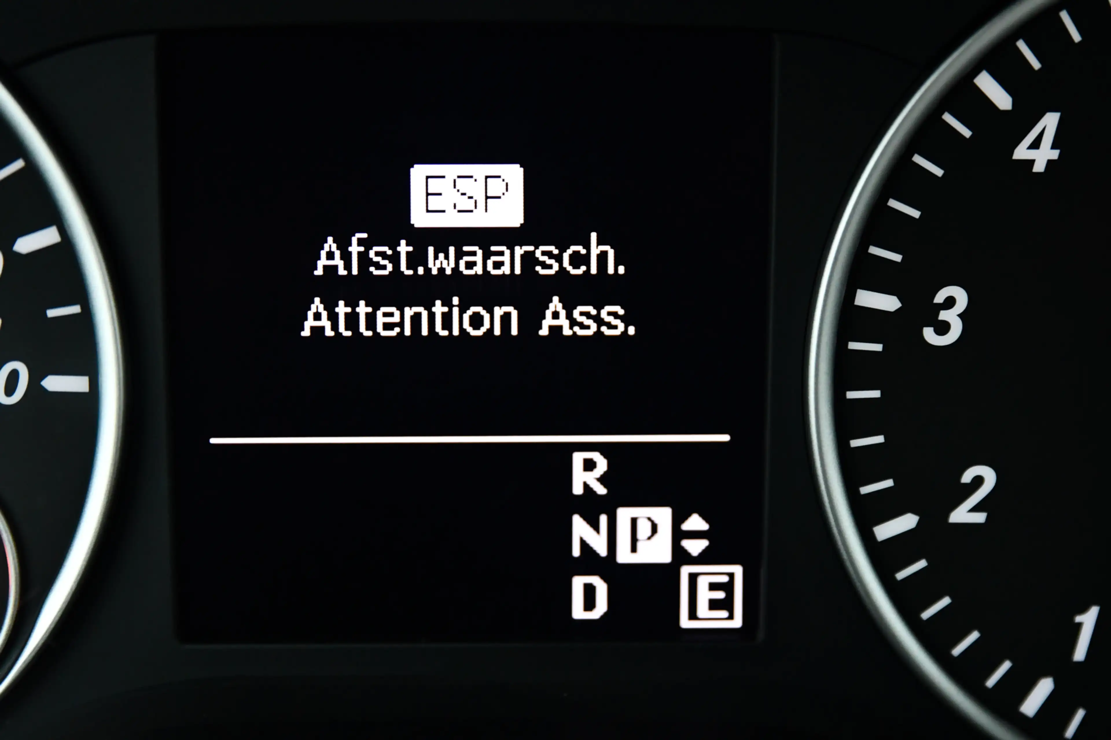 Mercedes-Benz B 200 Prestige, Camera, Leder, LED, Stoelverw, Cruise, C — photo 28