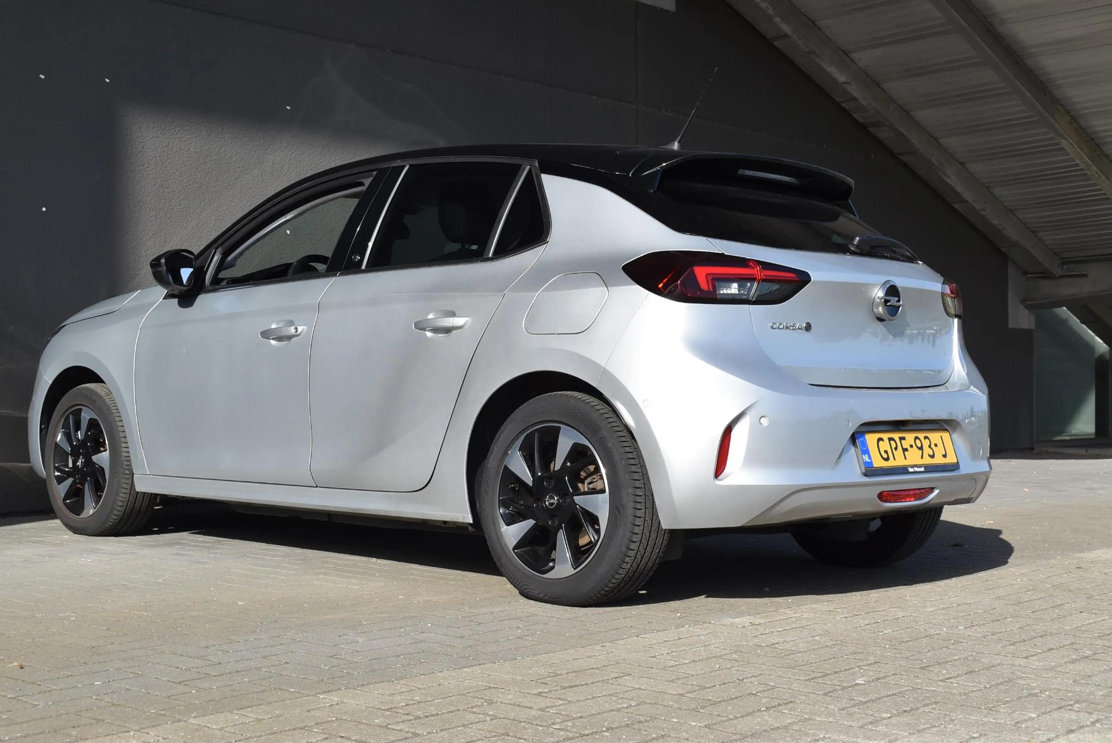 Opel Corsa-e Elegance 50 kWh — photo 7