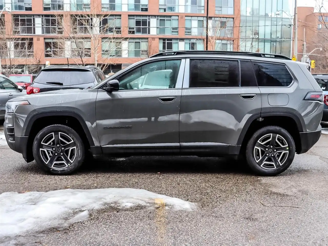 Jeep Cherokee снимка Jeep Cherokee