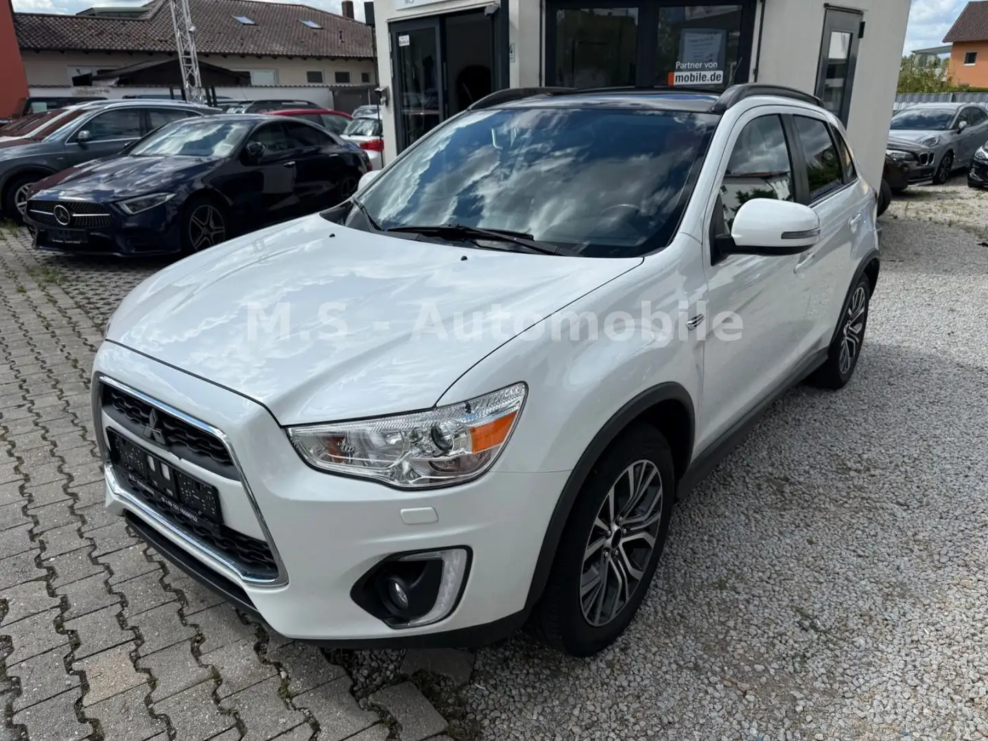 Mitsubishi ASX Top 2WD*2.Hand*Xenon*SHZ*Kamera*DAB*Navi* Weiß - 1
