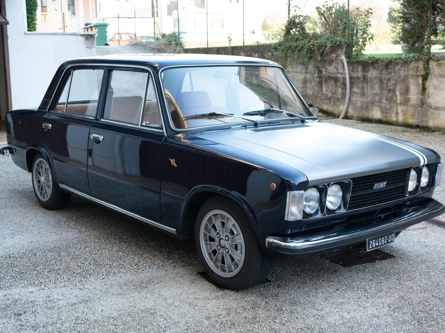 Fiat 124 Coupè Berlina 1600 Special T Mavi - 1