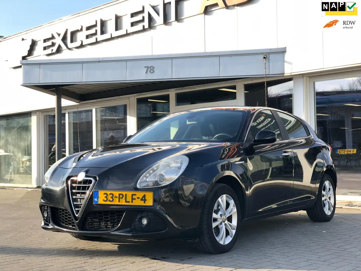 Alfa Romeo Giulietta 2.0 JTDm Distinctive Noir - 1
