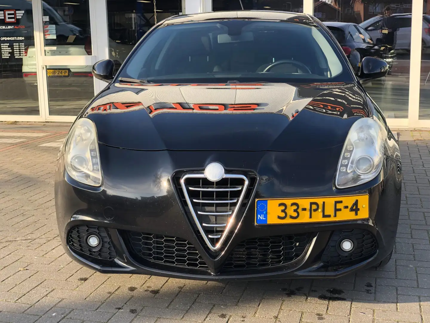 Alfa Romeo Giulietta 2.0 JTDm Distinctive Noir - 2