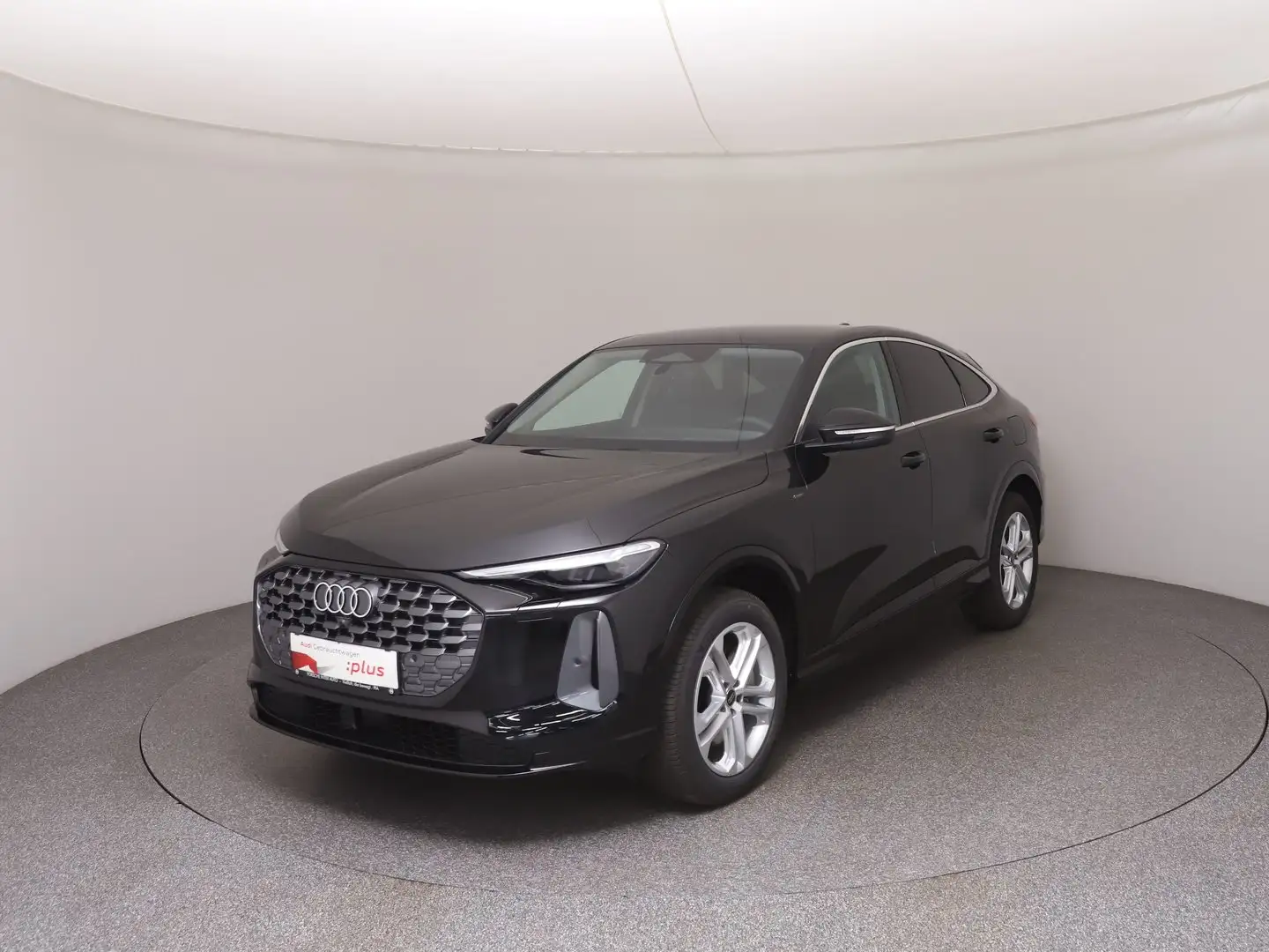 Audi Q5 e-hybrid quattro 220 KW Schwarz - 1
