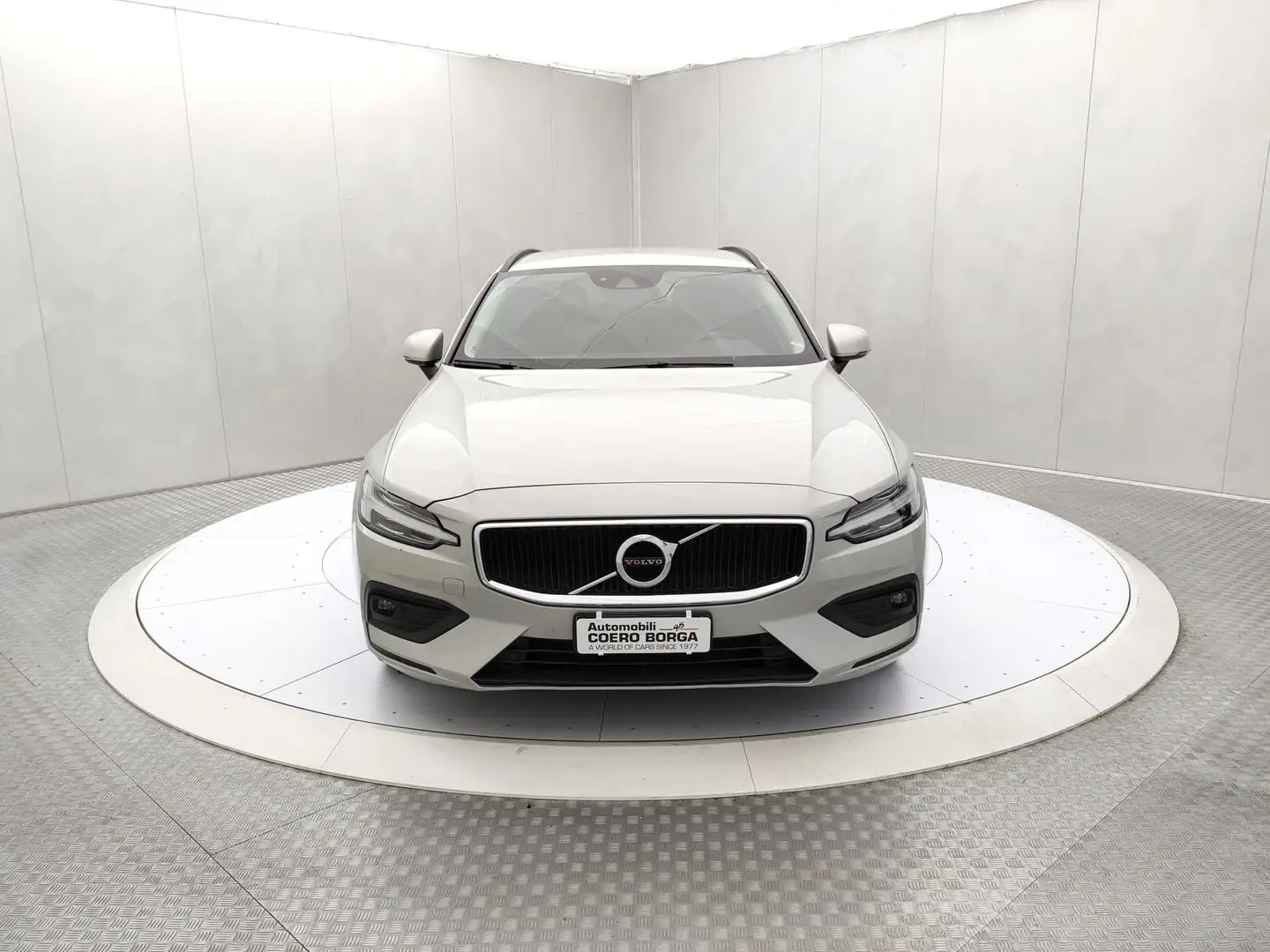Volvo V60 D3 Geartronic Business Argento - 2
