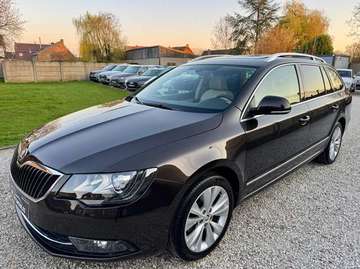 Superb SW 1.8 TSI Elegance*TOIT OUVRANT*CUIR*XENON