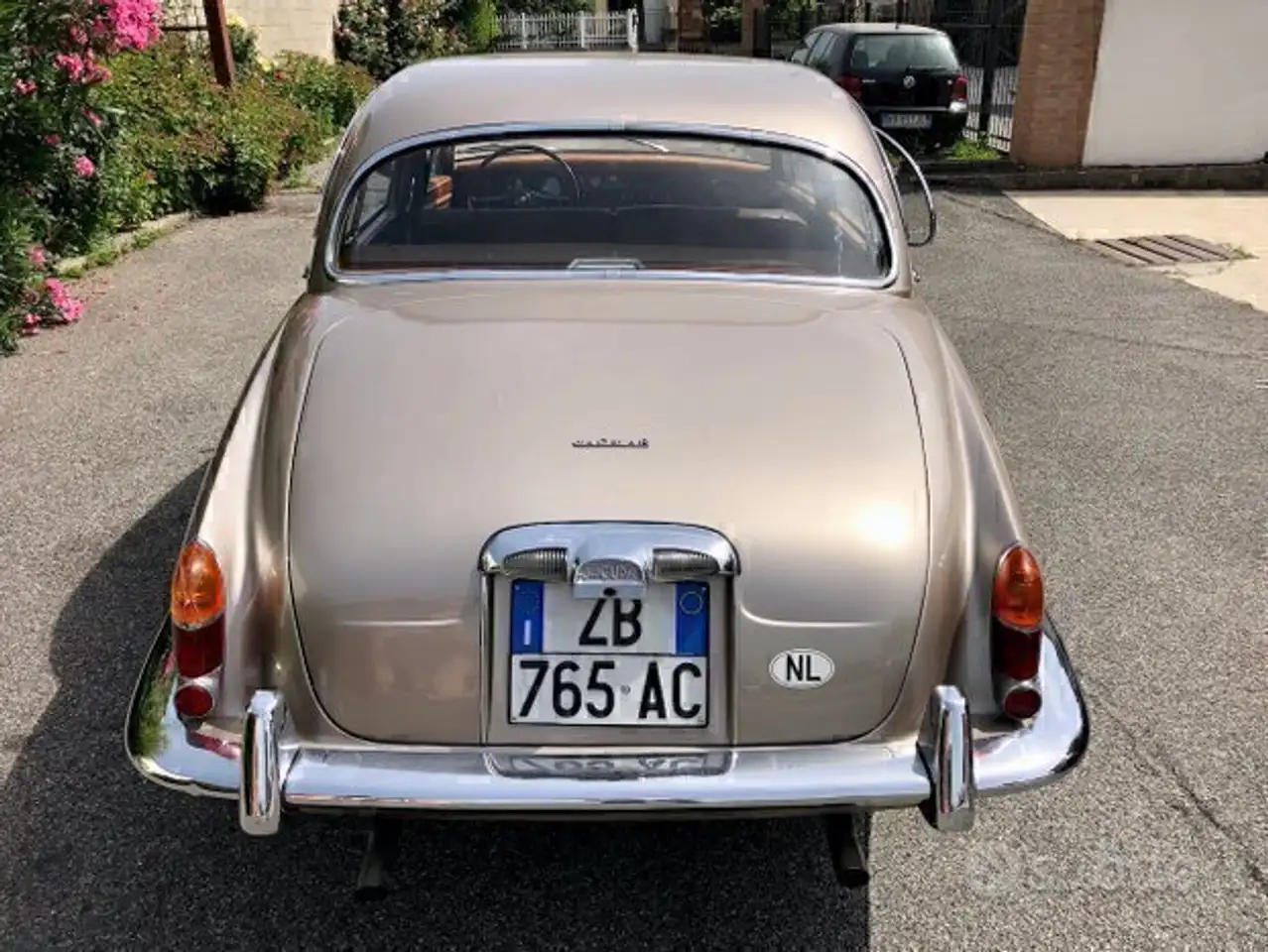 Jaguar S-Type 3.8, foto 6
