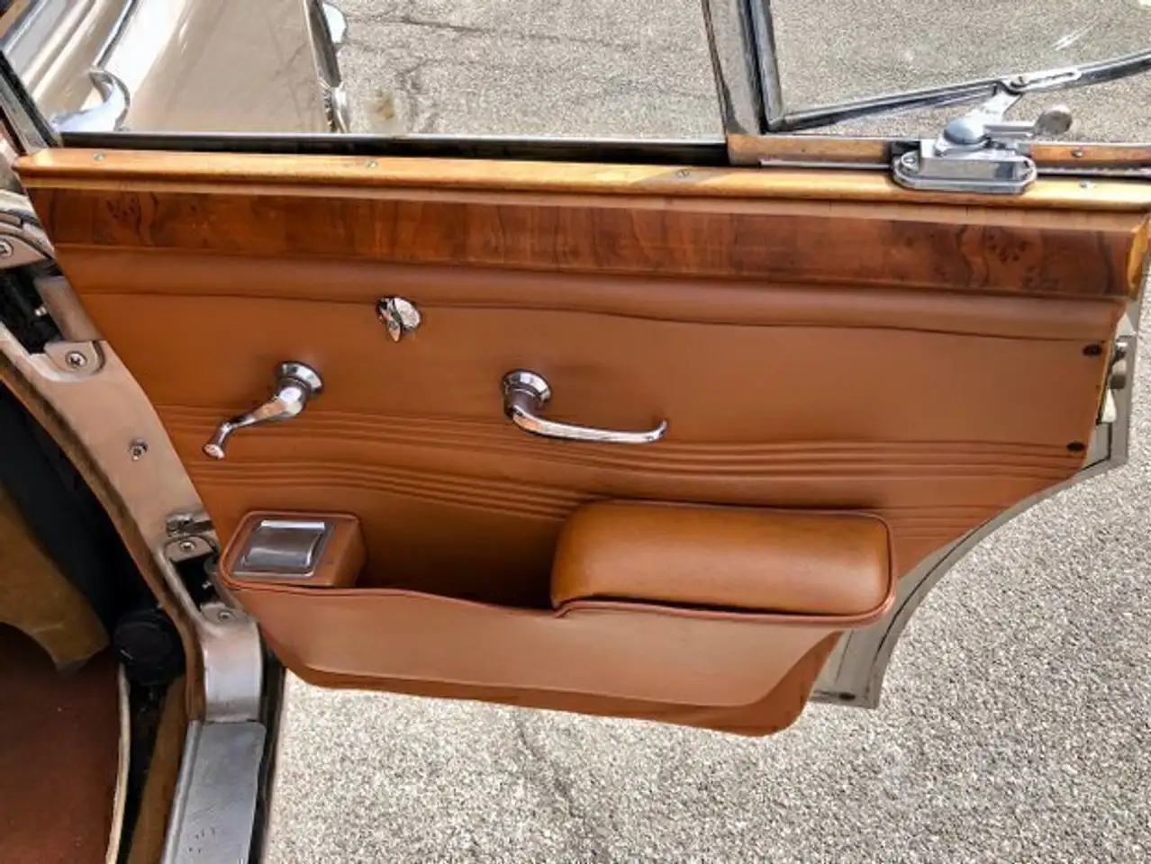 Jaguar S-Type 3.8, foto 10