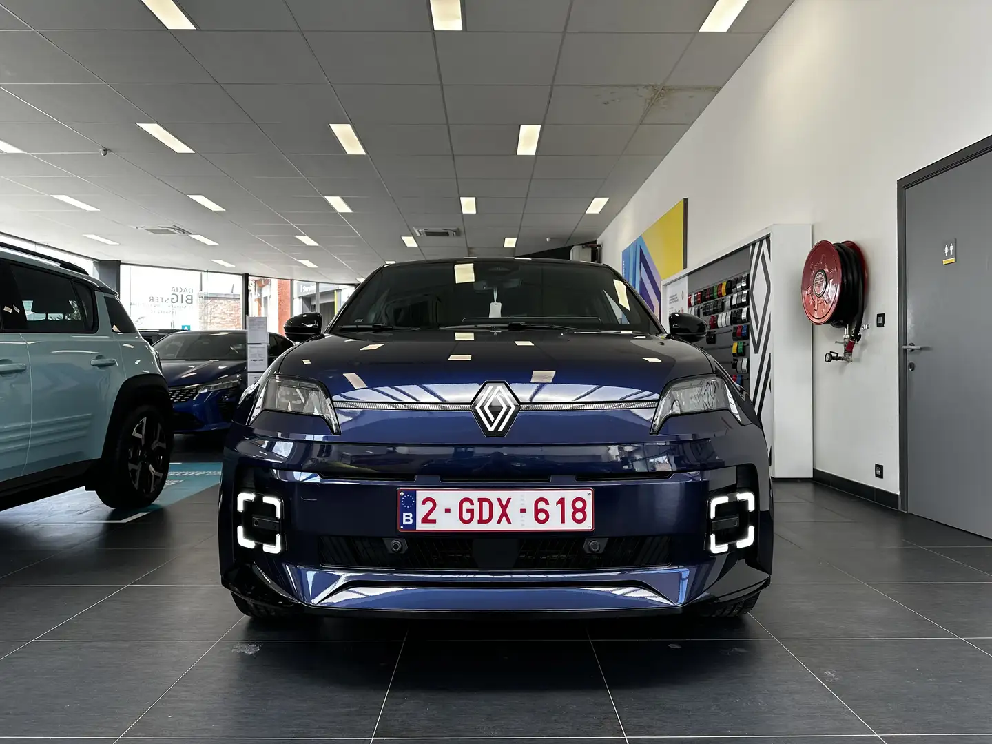 Renault R 5 E-R5 E-Tech 52 kWh Comfort Range Iconiq Cinq Bleu - 2