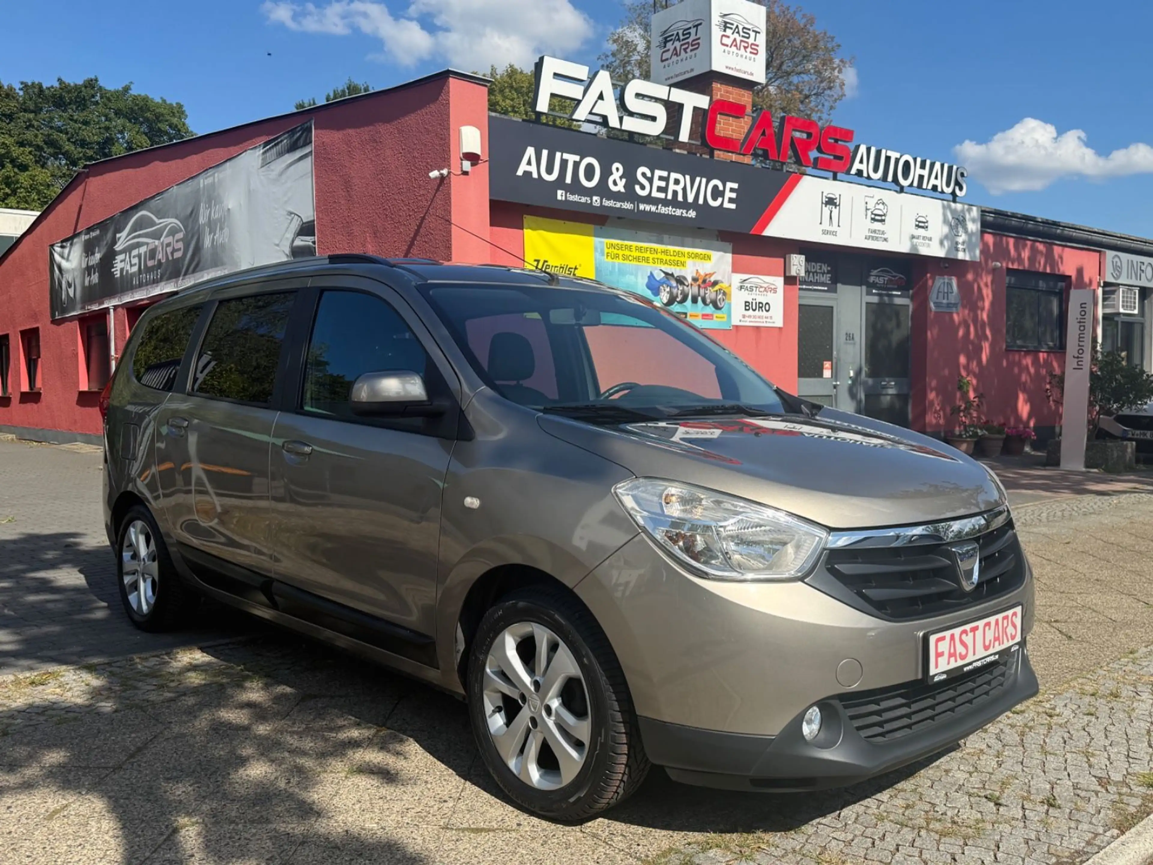 Dacia Lodgy Prestige LPG 7. Sitze Nav Tempomat Klima — photo 2