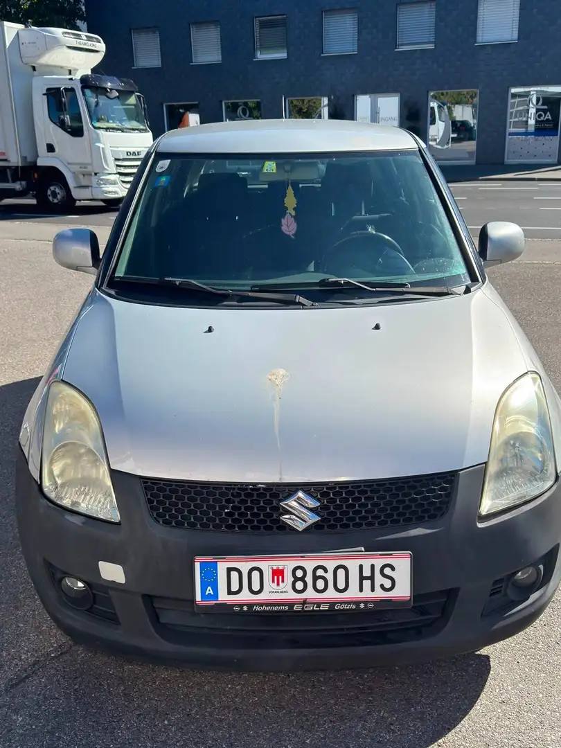 Suzuki Swift Swift 1,3 GL 4WD GL Silber - 1