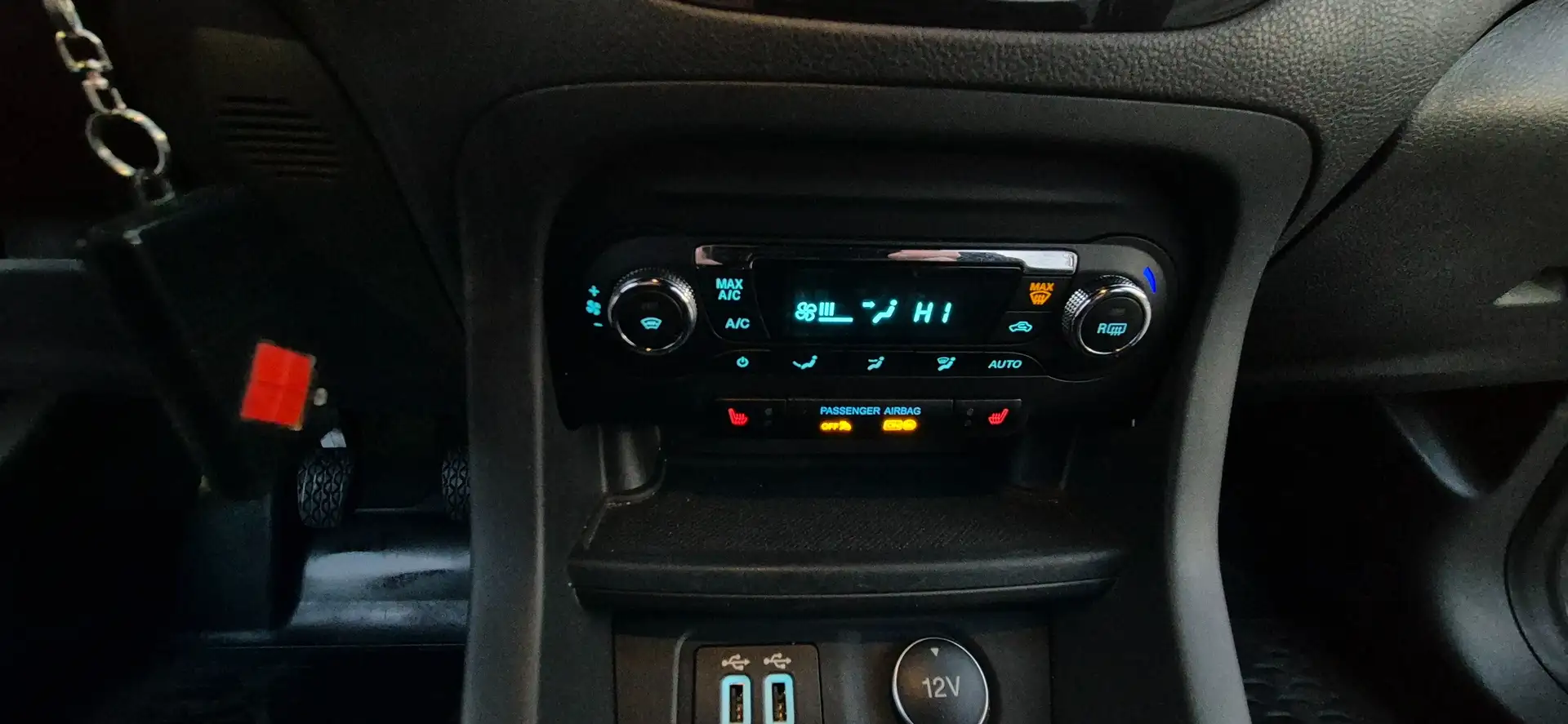 Ford Ka/Ka+ Ka+ 1,2 Active Active Silber - 2