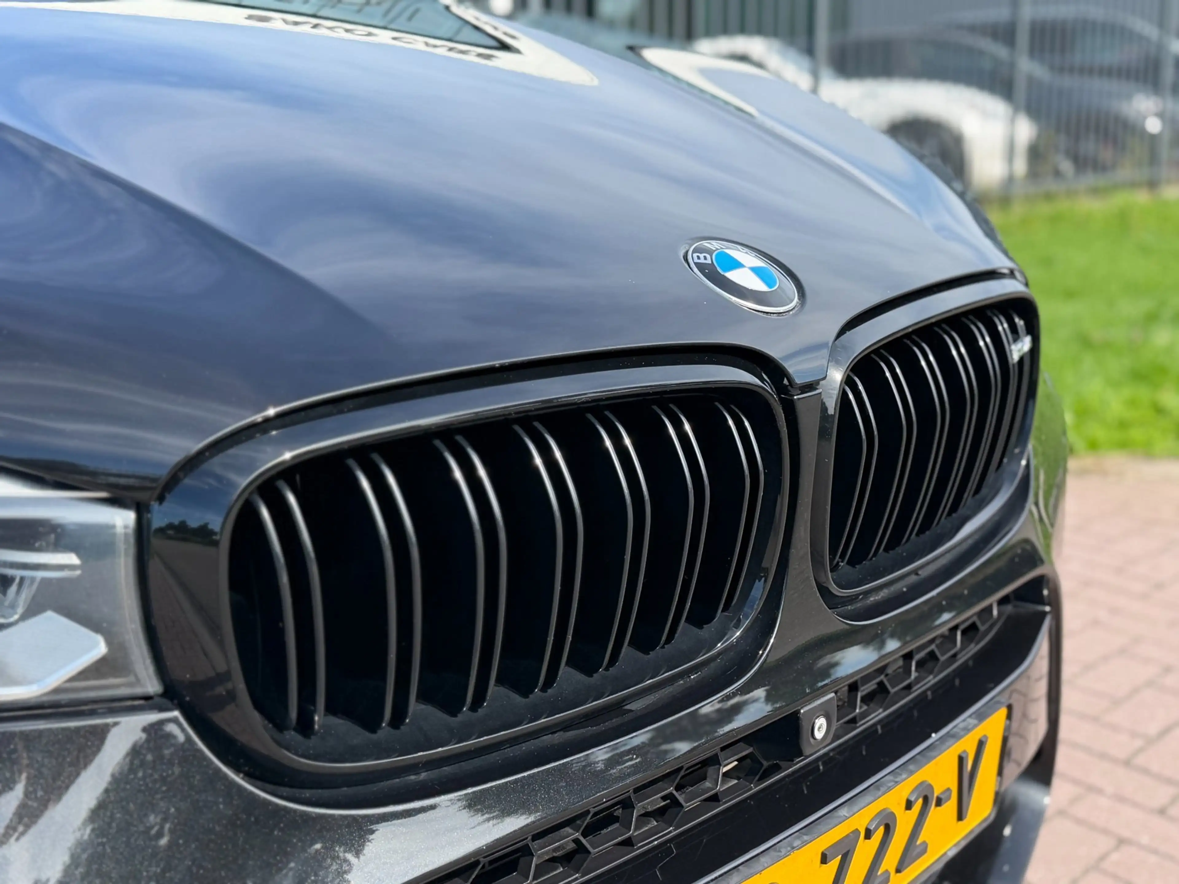 BMW X5 X5M 2016 576PK Full Black Pano-Carbon-Headup-Breyt — photo 17