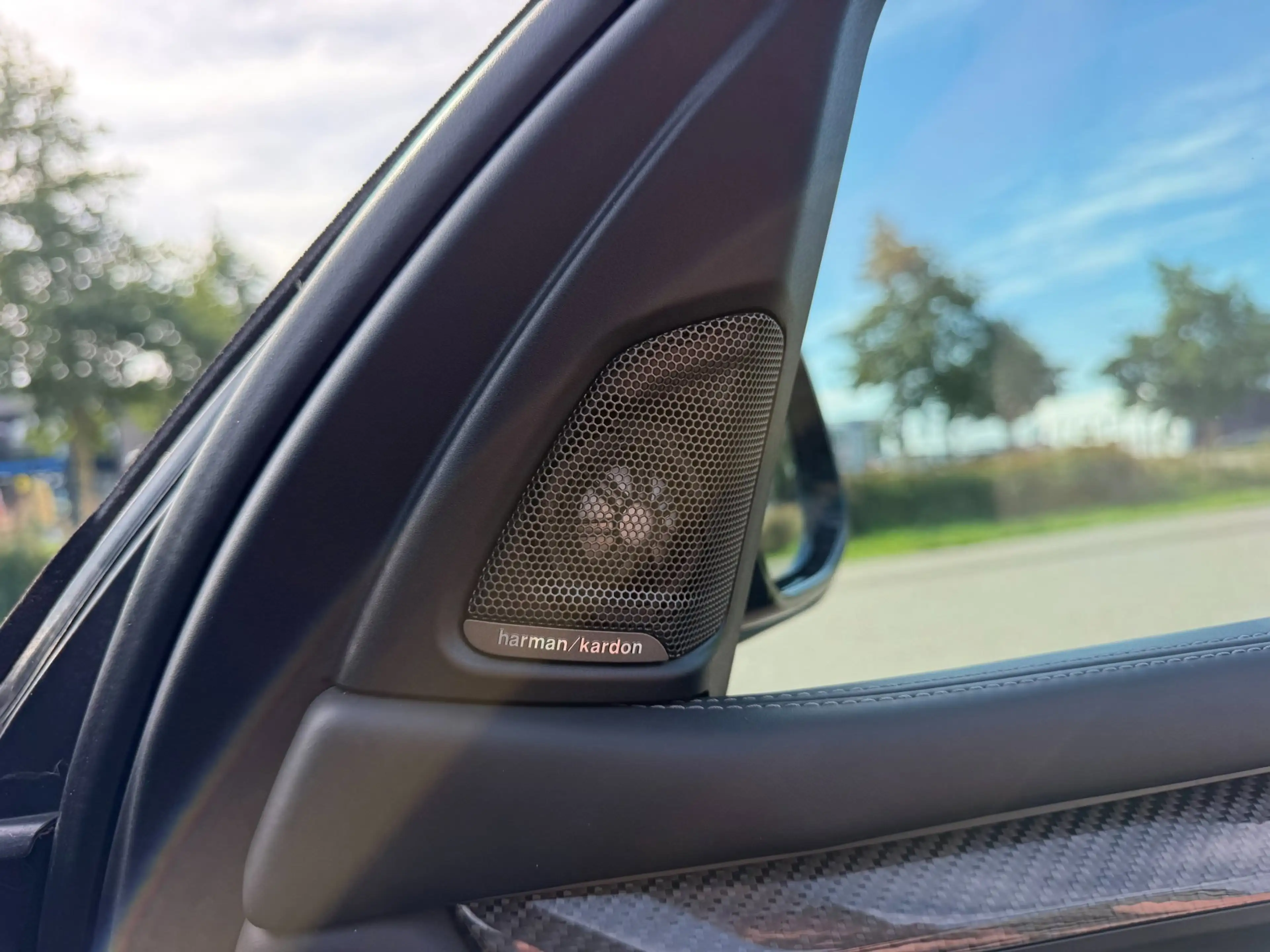 BMW X5 X5M 2016 576PK Full Black Pano-Carbon-Headup-Breyt — photo 37