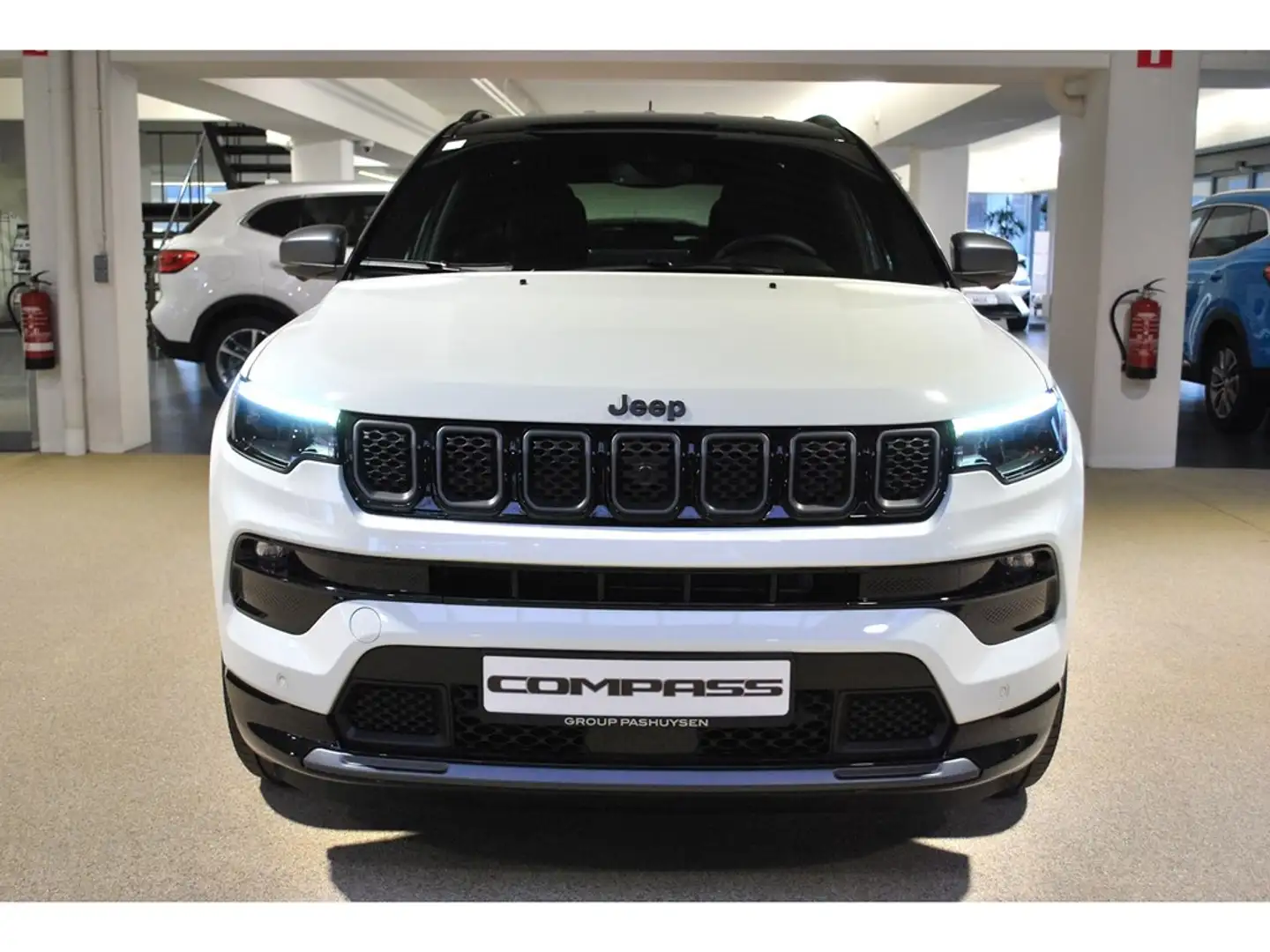 Jeep Compass Turbo T4 80th Anniversary 4x2 1.3cc 150pk Wit - 2