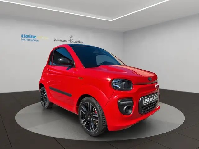 Microcar DUE view 3