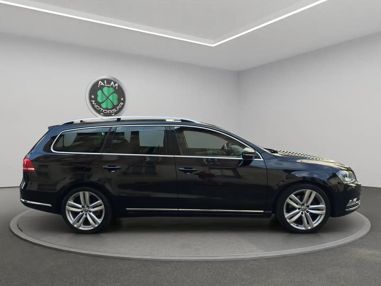 Volkswagen Passat Variant Passat SW 2.0 TDI 140 CR FAP BlueMotion Tech Carat Noir - 2