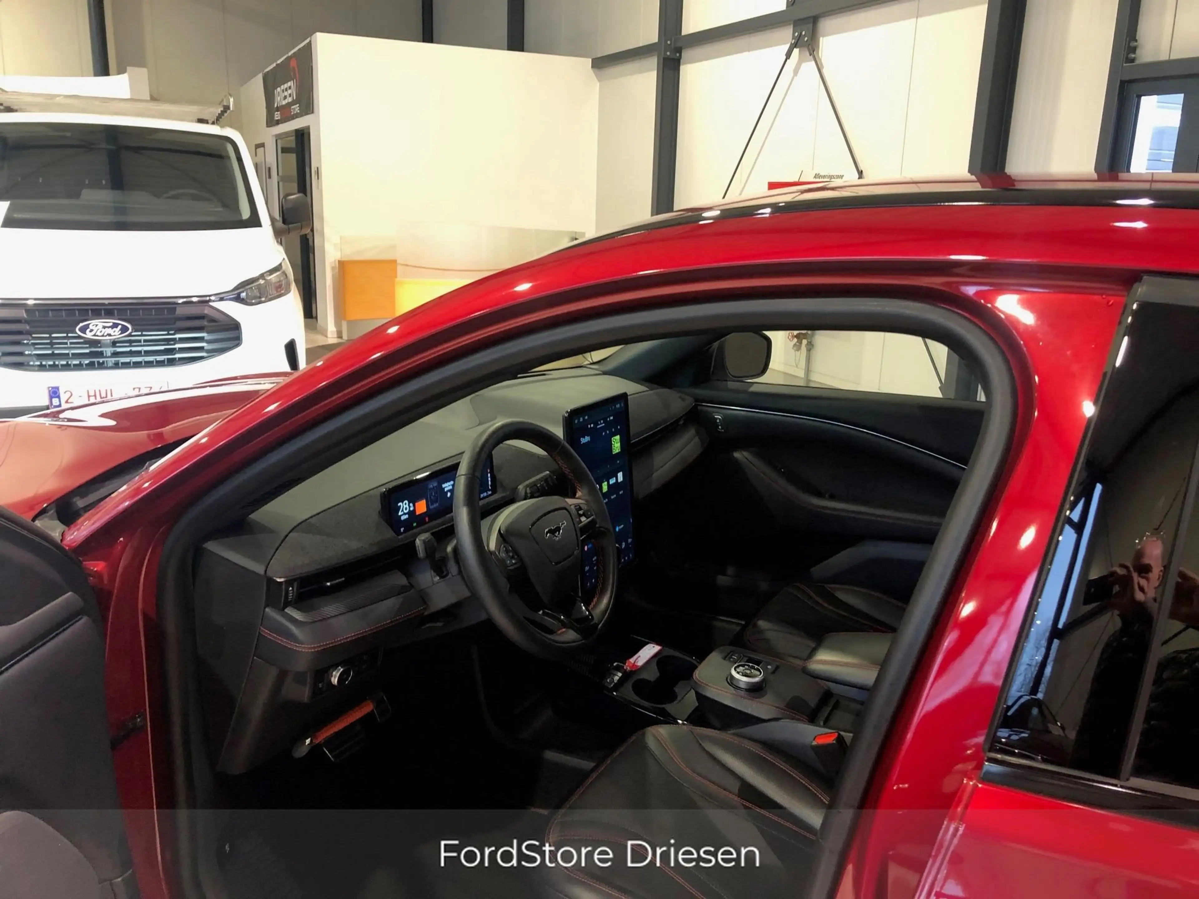 Ford Mustang Mach-E 76 kWh AWD BASE  BIJ DRIESEN BREE 089/461610 — photo 6