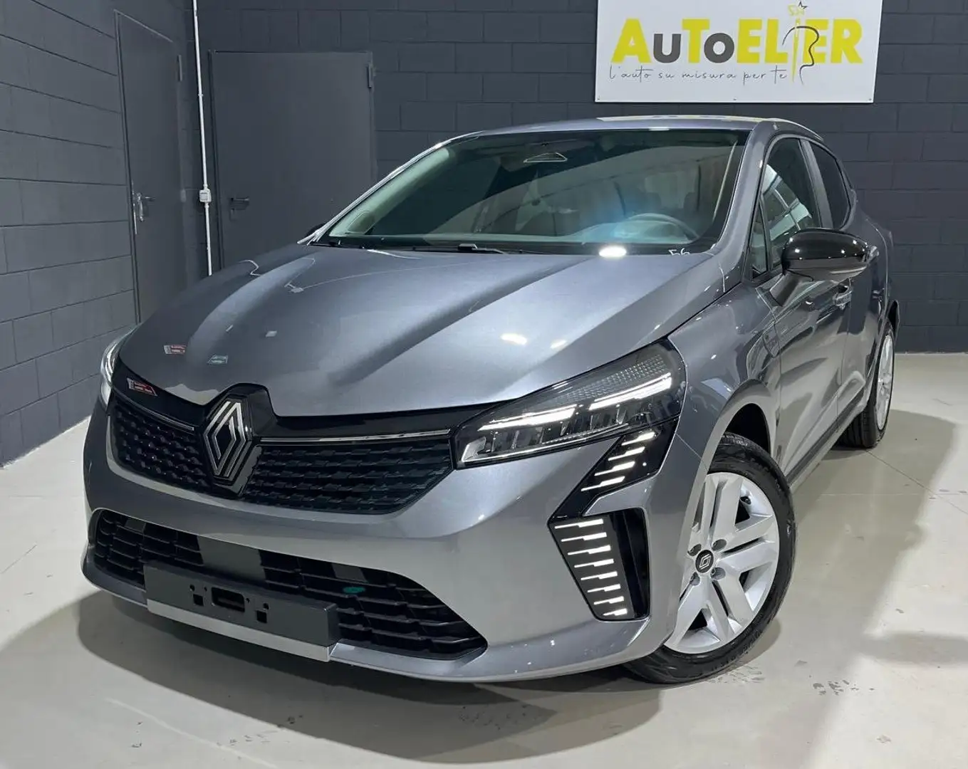 Renault Clio 1.0 tce Evolution Gpl 100cv Grau - 2