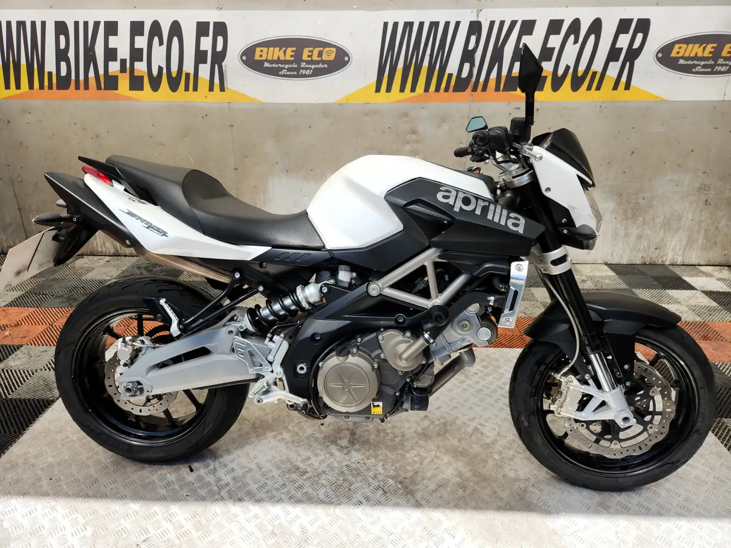 Aprilia Shiver 750 Blanc - 1