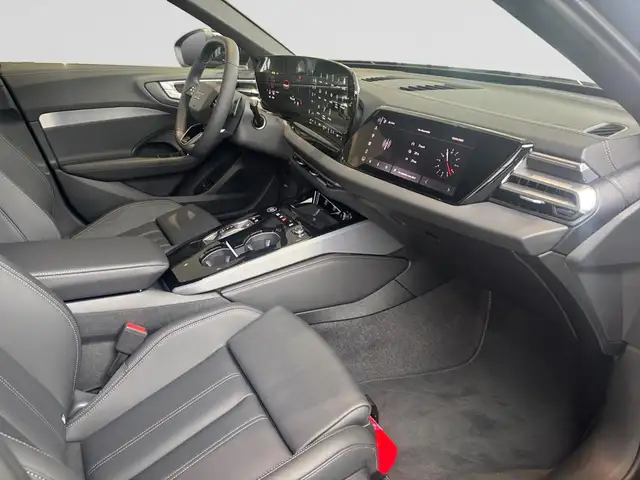 Audi A5 view 11