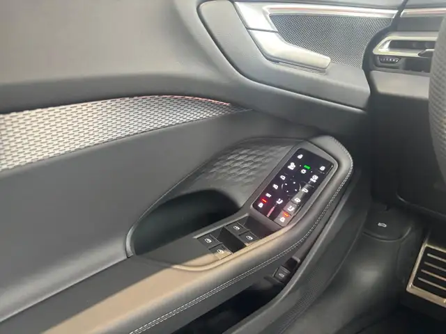 Audi A5 view 10