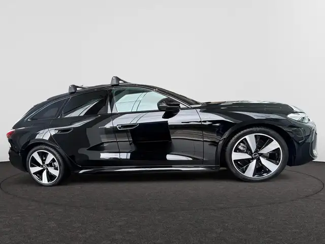 Audi A5 view 4