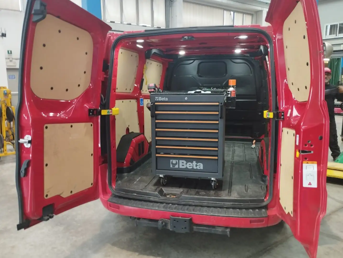 Ford Transit Custom Rosso - 2
