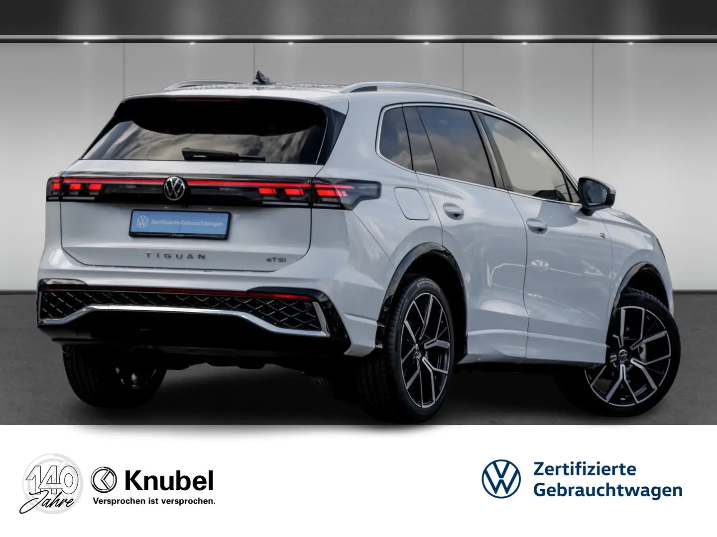 Volkswagen Tiguan R-Line 1.5 eTSI DSG HDMatrix AreaV. TrailerAss. White - 2